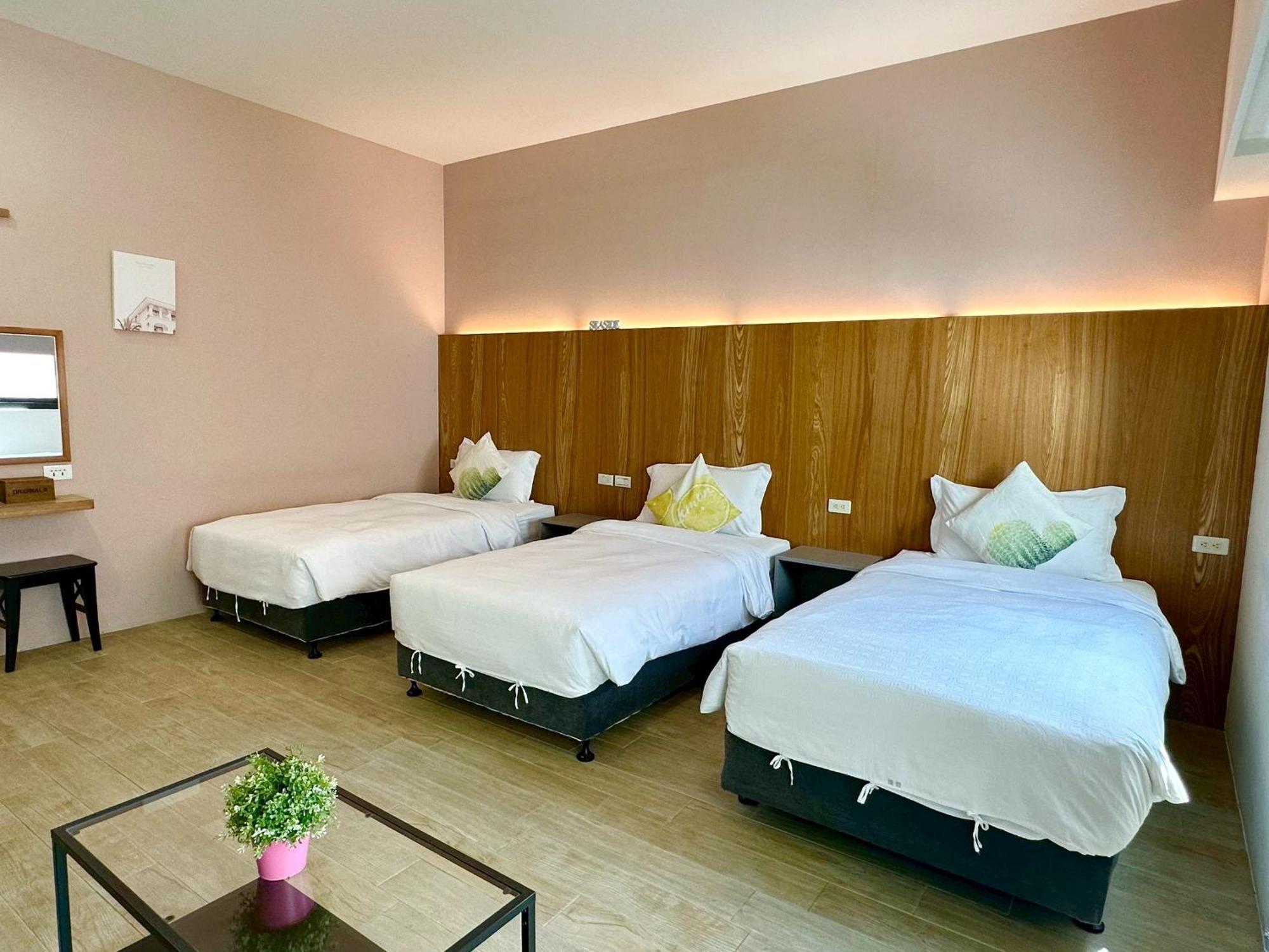 Slowly Inn Hengchun South Gate Exterior photo